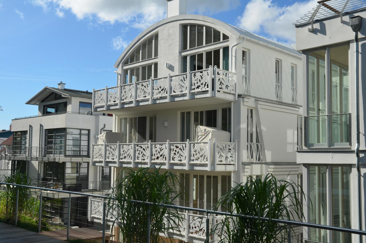 Villa "Johanna" Sellin - Wg12 Mit Kamin Und Zwei Balkonen 외부 사진
